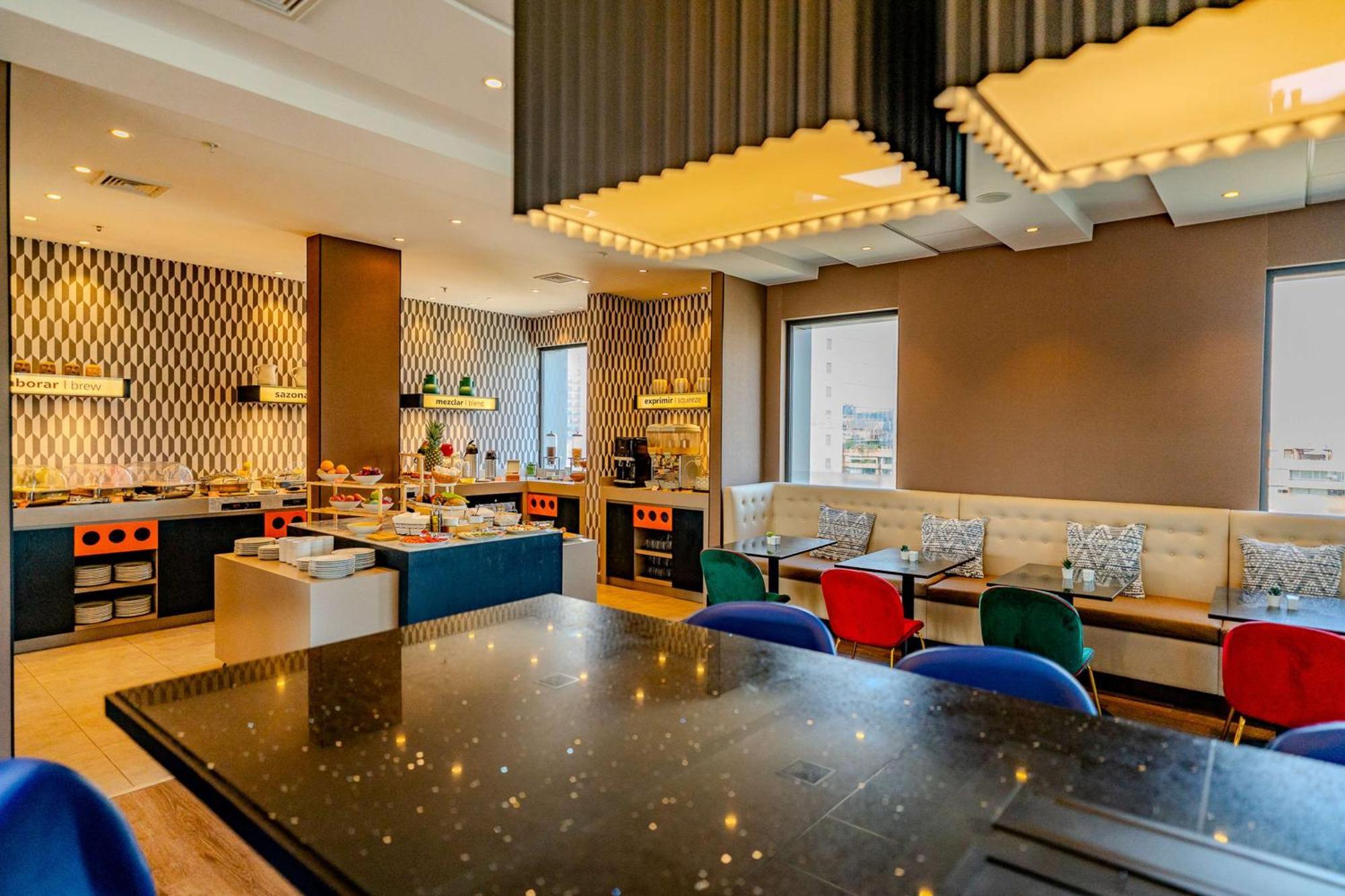 Hampton By Hilton Santiago Las Condes 외부 사진
